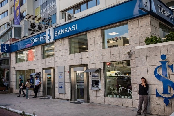 Türkiye İş Bankası Uzman Yardımcısı İlanı Yayımladı!