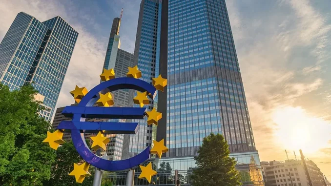 Euro’nun Hızlı Yükselişi Avrupa Merkez Bankası’nı Endişelendiriyor Euro’nun Hızlı Yükselişi Avrupa Merkez Bankası’nı Endişelendiriyor